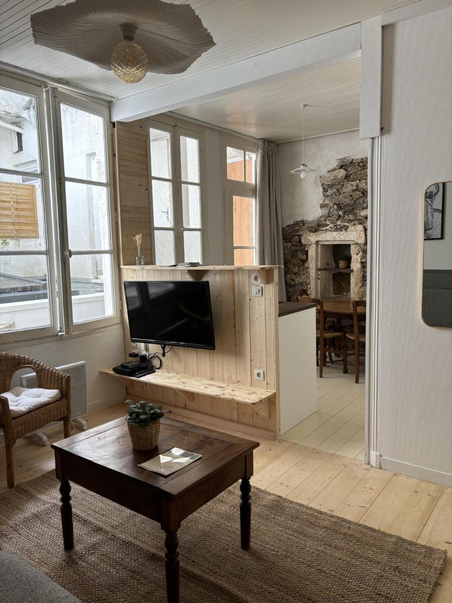 Gustave Charmant Appartement En Coeur De Ville A 20 Metres De La Mer Les Sables-dʼOlonne Exterior foto